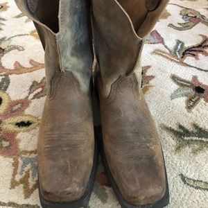 Ariat Rambler Western Distressed